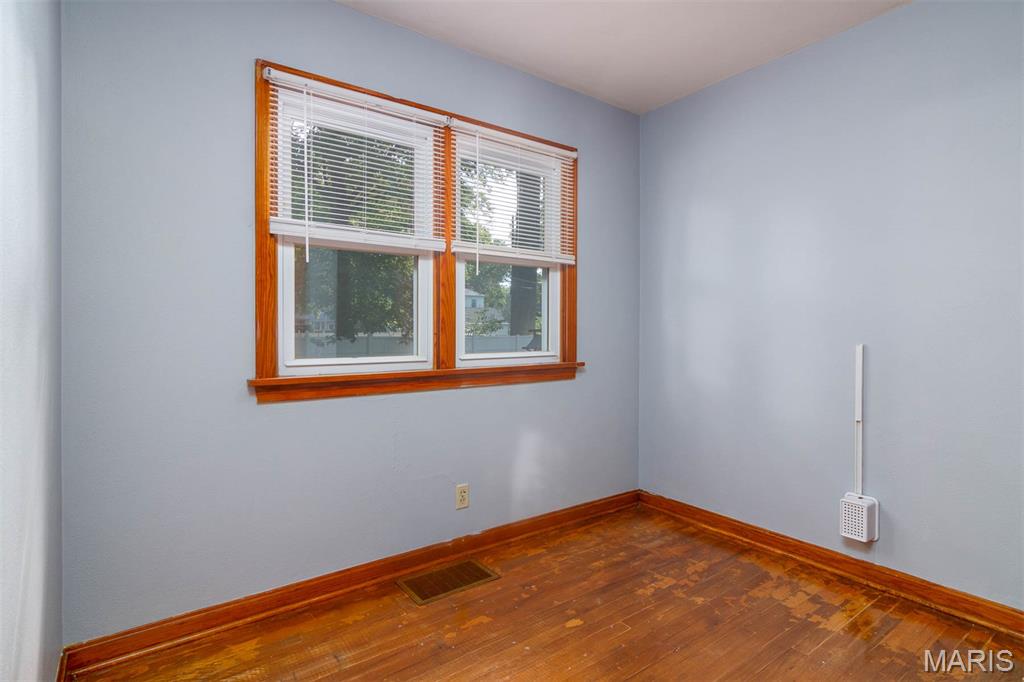 220 N Madison Street Property Photo 10