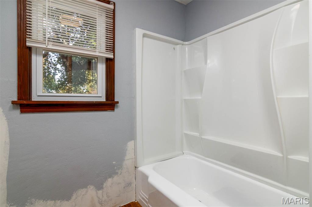 220 N Madison Street Property Photo 12