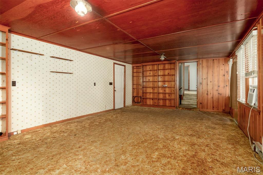 220 N Madison Street Property Photo 18