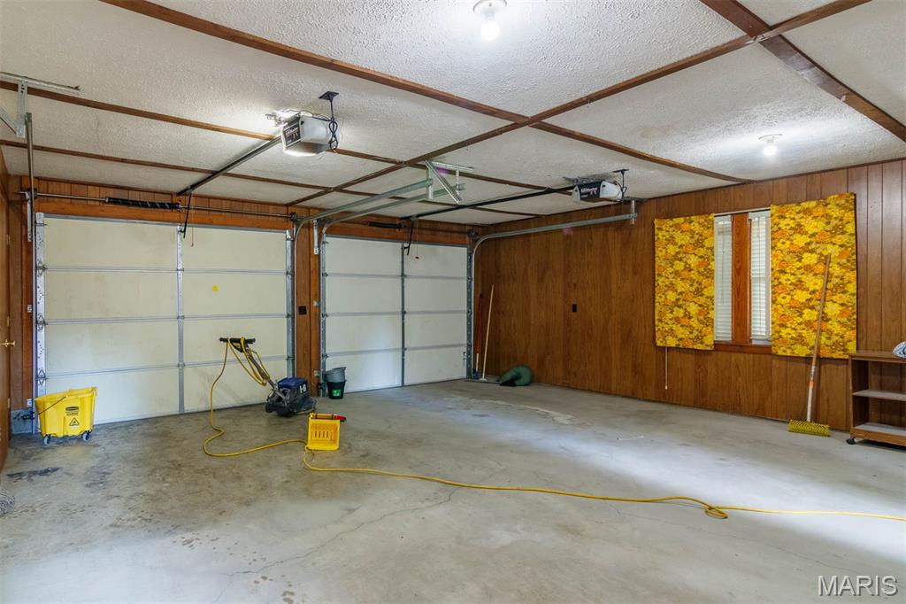 220 N Madison Street Property Photo 19