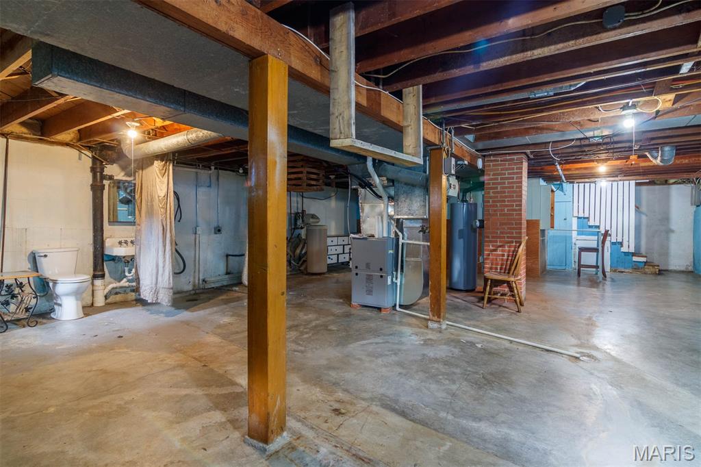 220 N Madison Street Property Photo 27