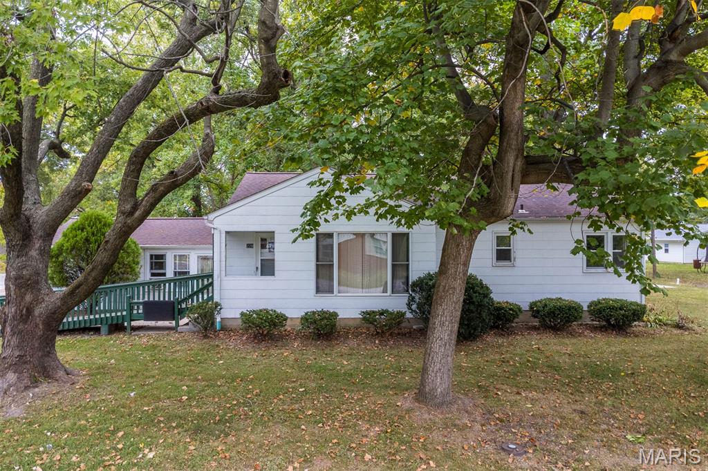 220 N Madison Street Property Photo 33