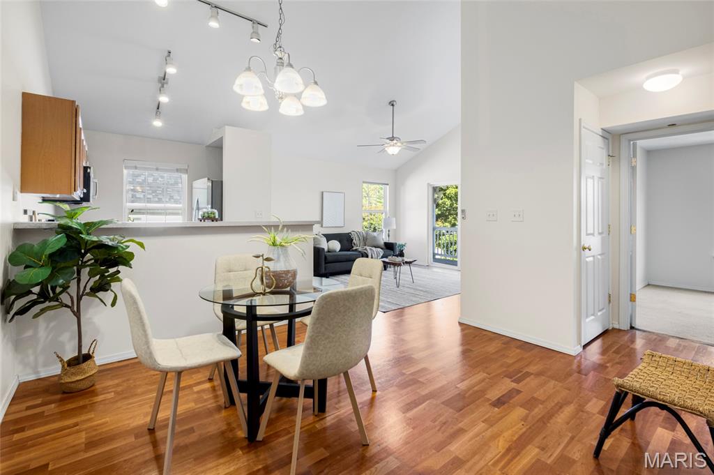 1109 Arbor Creek Drive 3c Property Photo 4