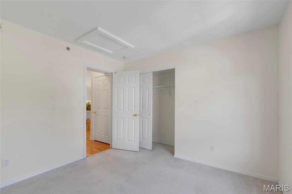 1109 Arbor Creek Drive 3c Property Photo 9