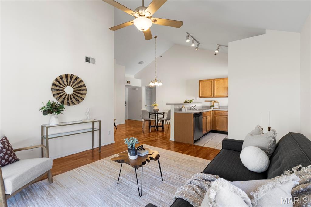 1109 Arbor Creek Drive 3c Property Photo 19