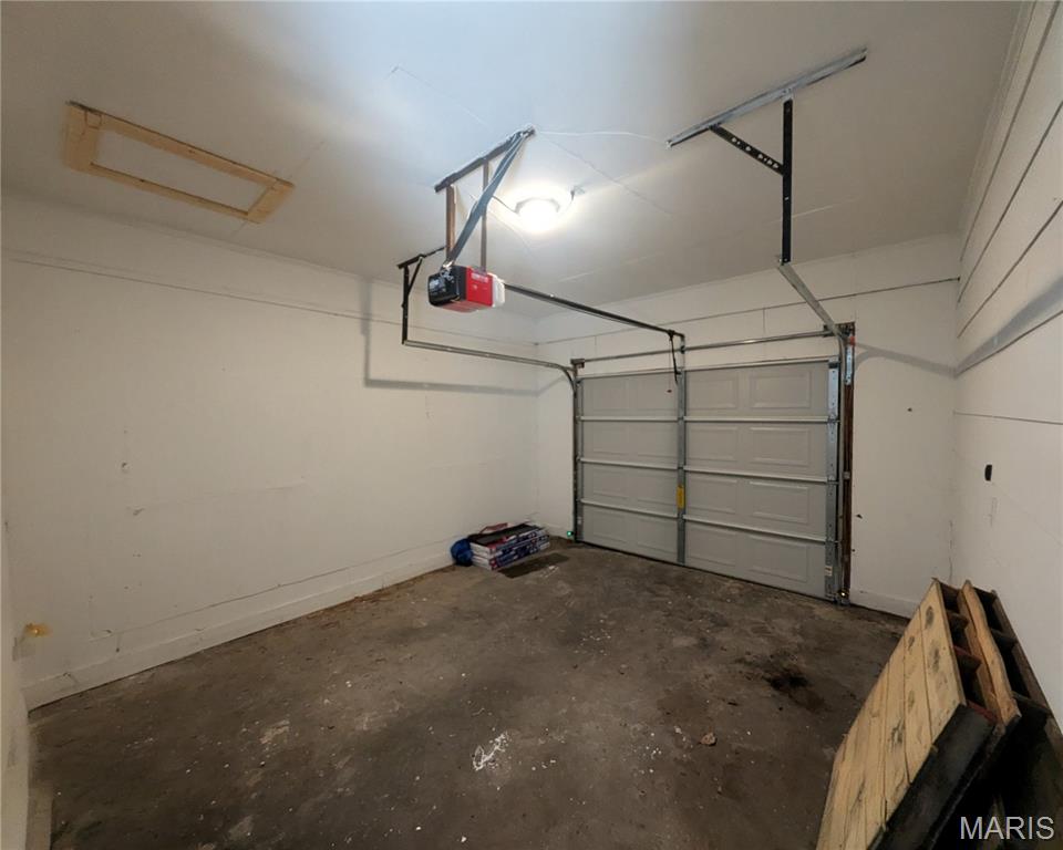 301 E Jackson Property Photo 18