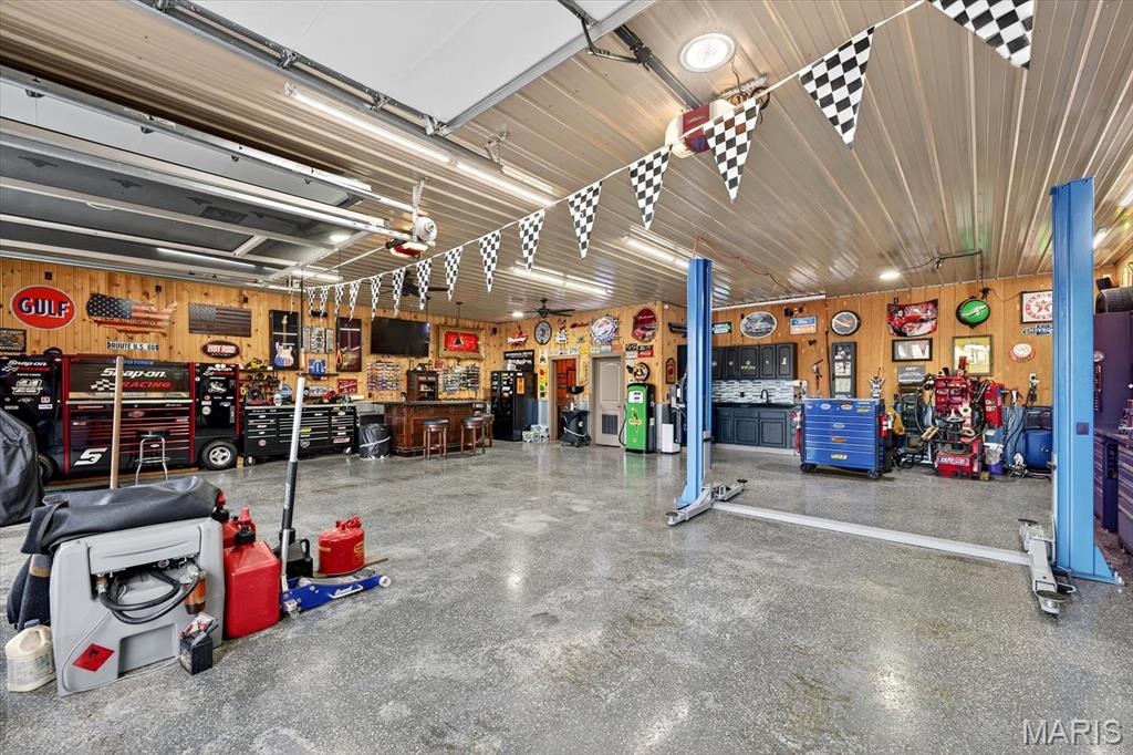 6808 & 6812 Franken Strasse Property Photo 4