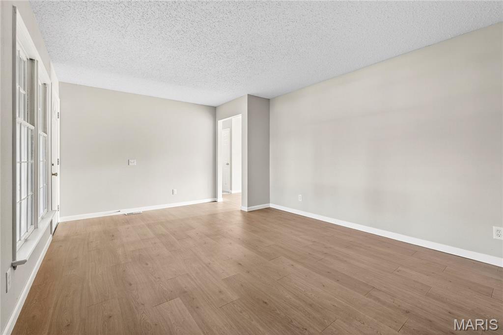 5812 Chrisbrook Drive Property Photo 8