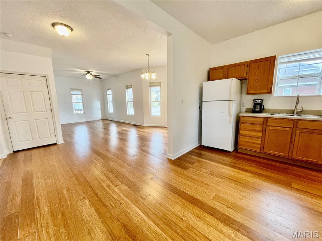 452 E Ferguson Avenue A Property Photo 8