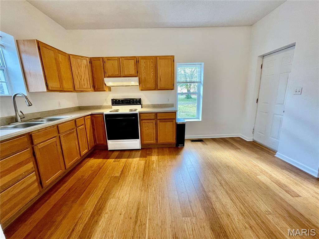 452 E Ferguson Avenue A Property Photo 10