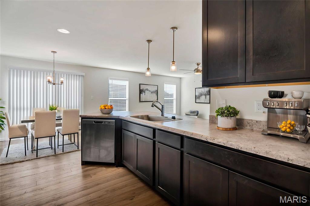 332 Crestfield Court Property Photo 10