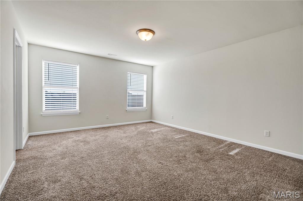 332 Crestfield Court Property Photo 13