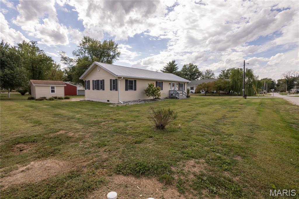 700 Ely St Property Photo 8