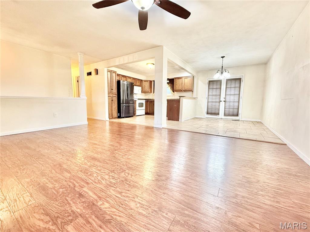 221 Summit Hill Drive Property Photo 7