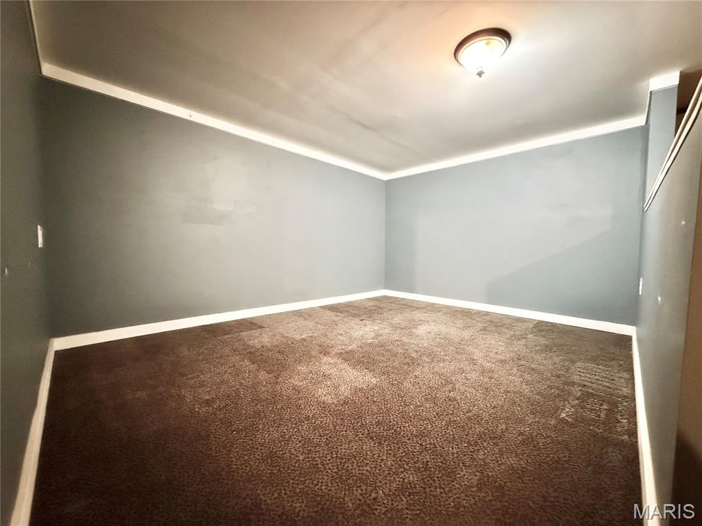 221 Summit Hill Drive Property Photo 15