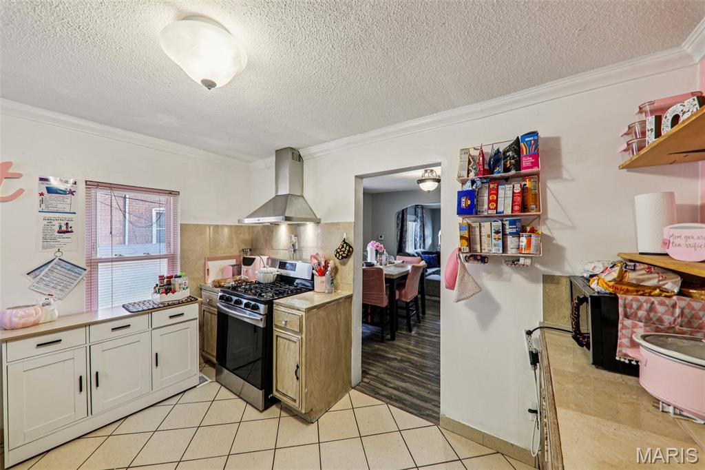 9953 Sadie Avenue Property Photo 14