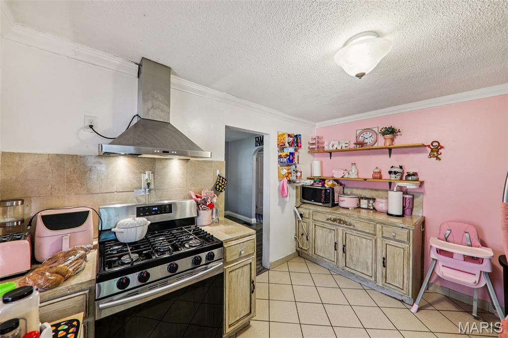 9953 Sadie Avenue Property Photo 16