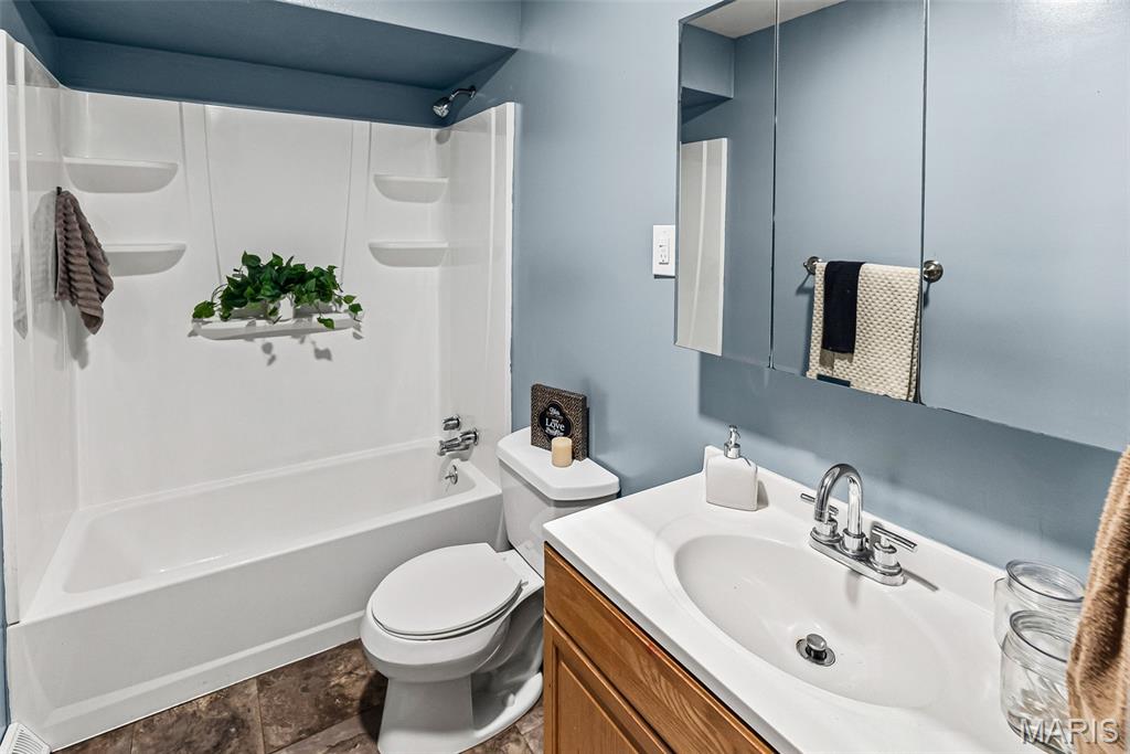 101 Westminster Drive Property Photo 15