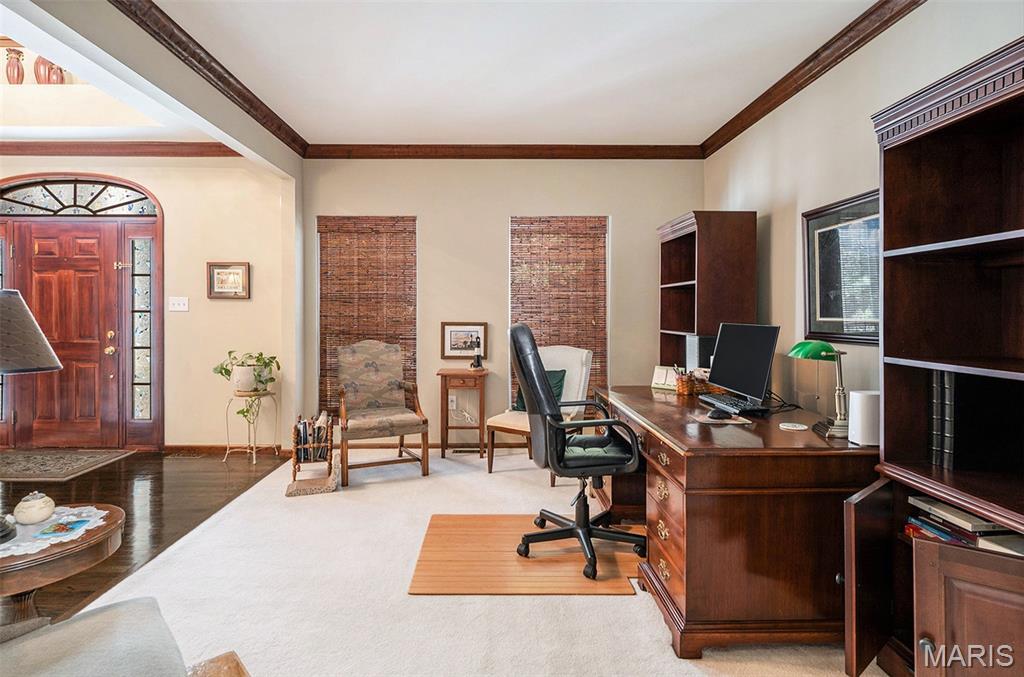 373 Gateford Drive Property Photo 9