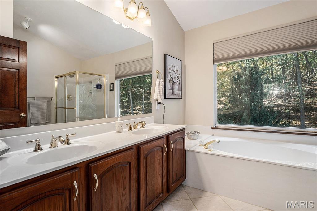 373 Gateford Drive Property Photo 22