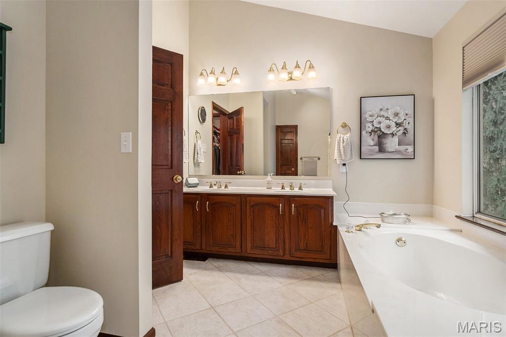 373 Gateford Drive Property Photo 23