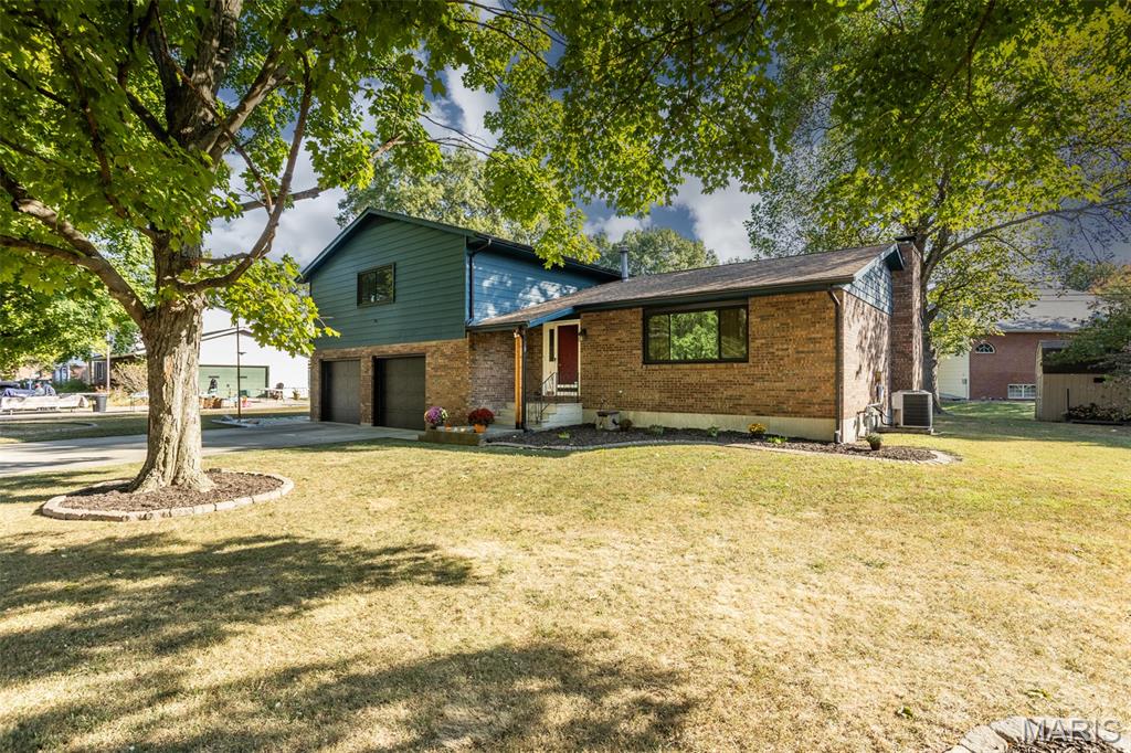 612 N 1st Street Property Photo 2