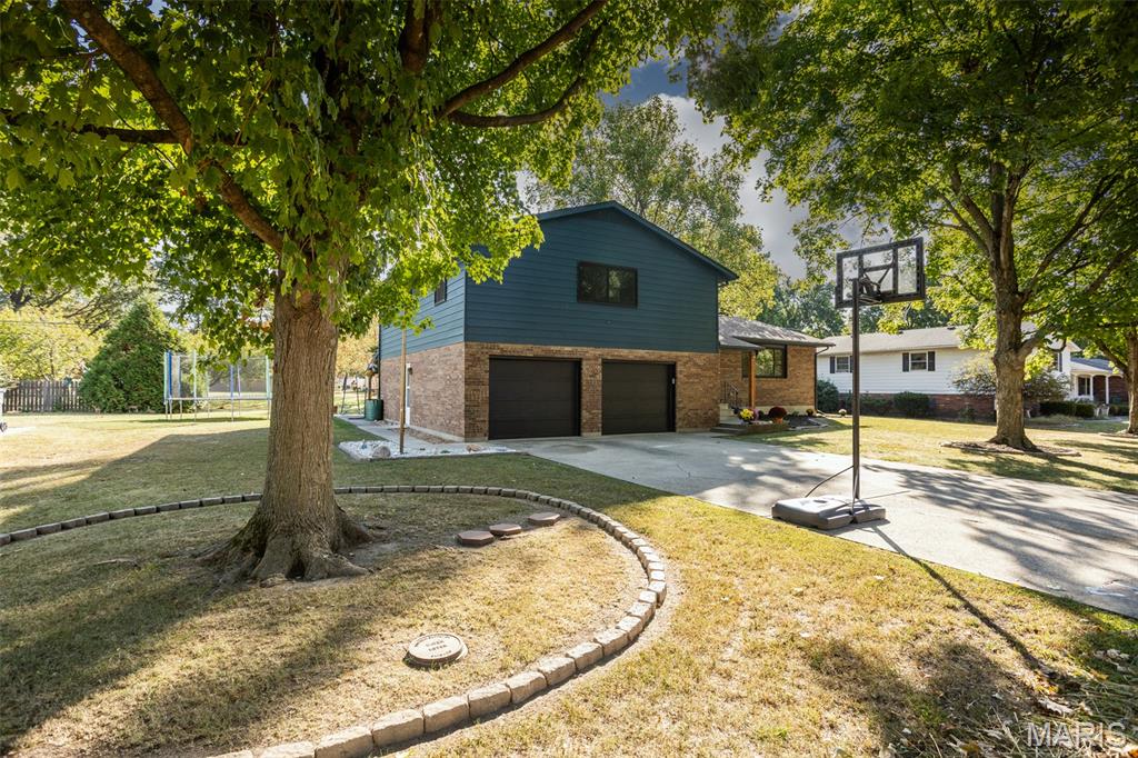 612 N 1st Street Property Photo 3