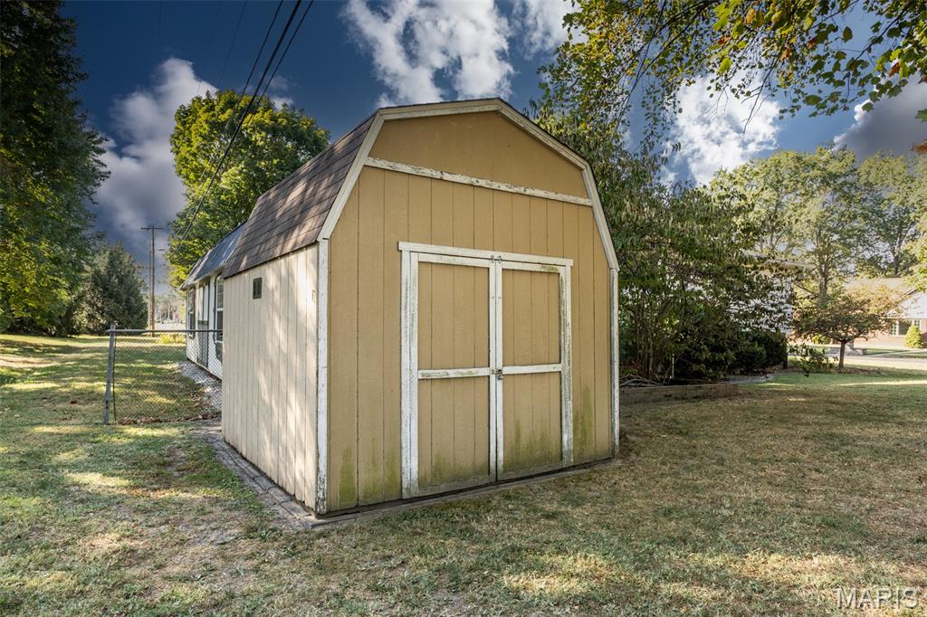 612 N 1st Street Property Photo 32