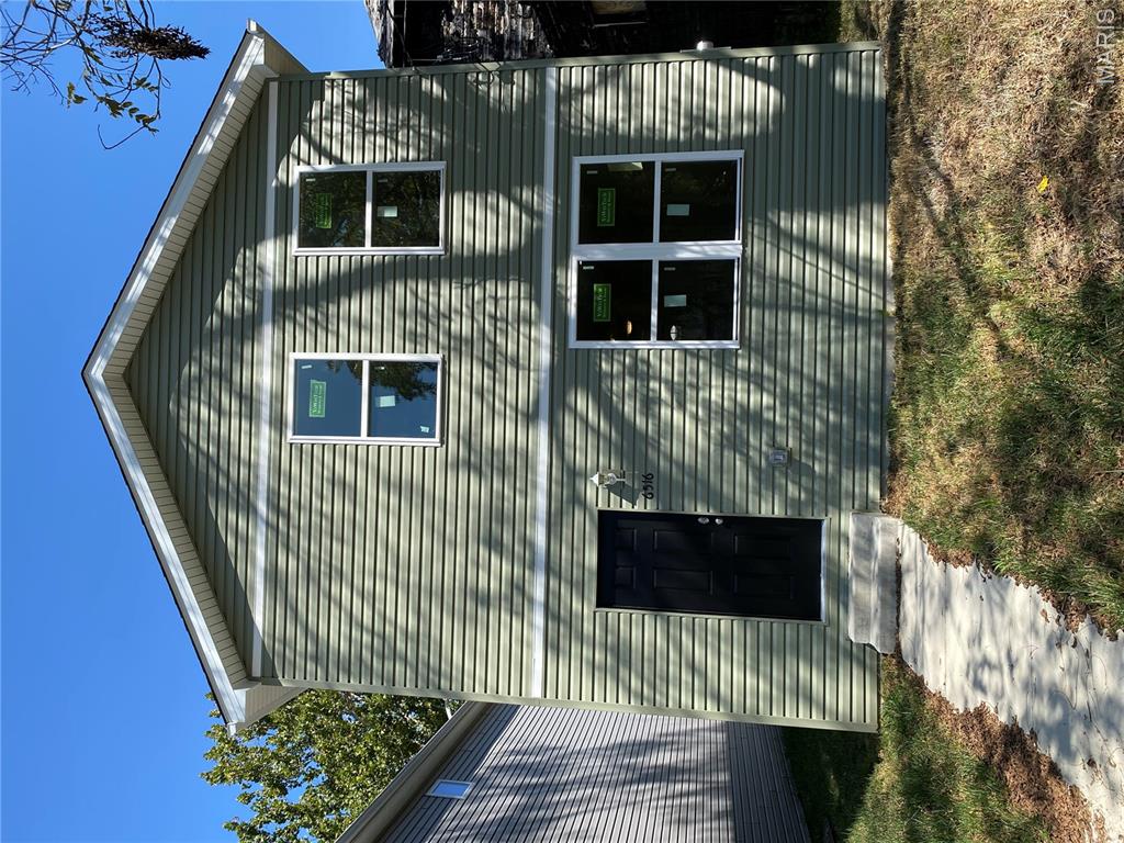 6516 Etzel Avenue Property Photo 2