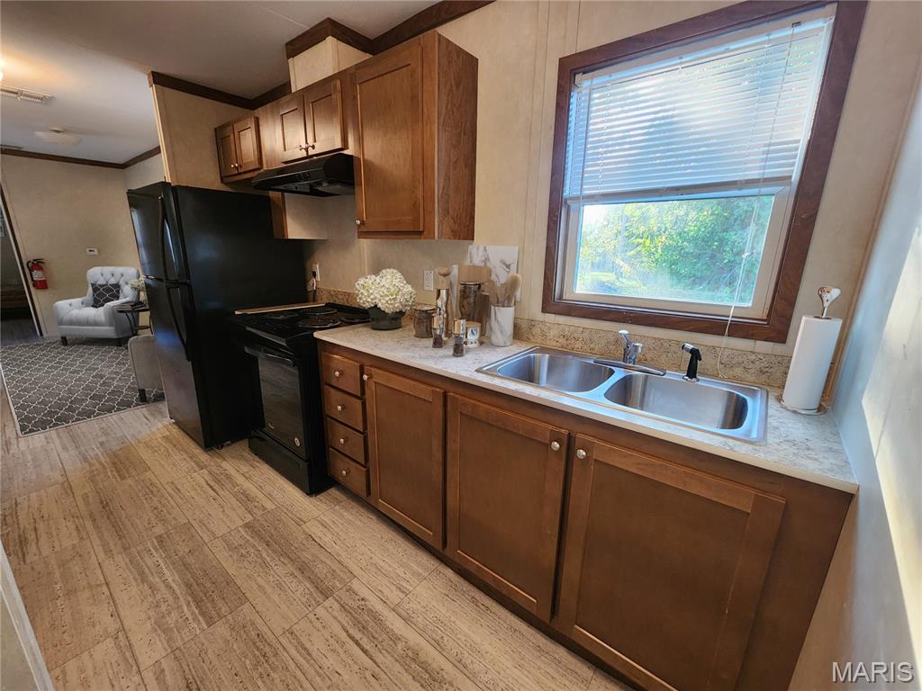 411 W Nelson Property Photo 6