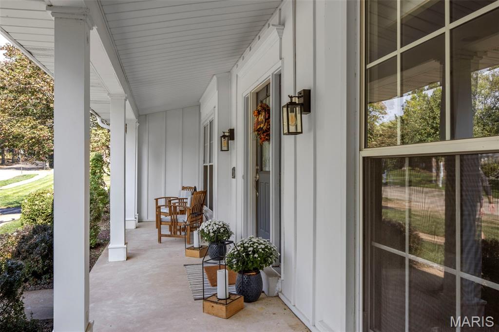 280 Portico Drive Property Photo 5