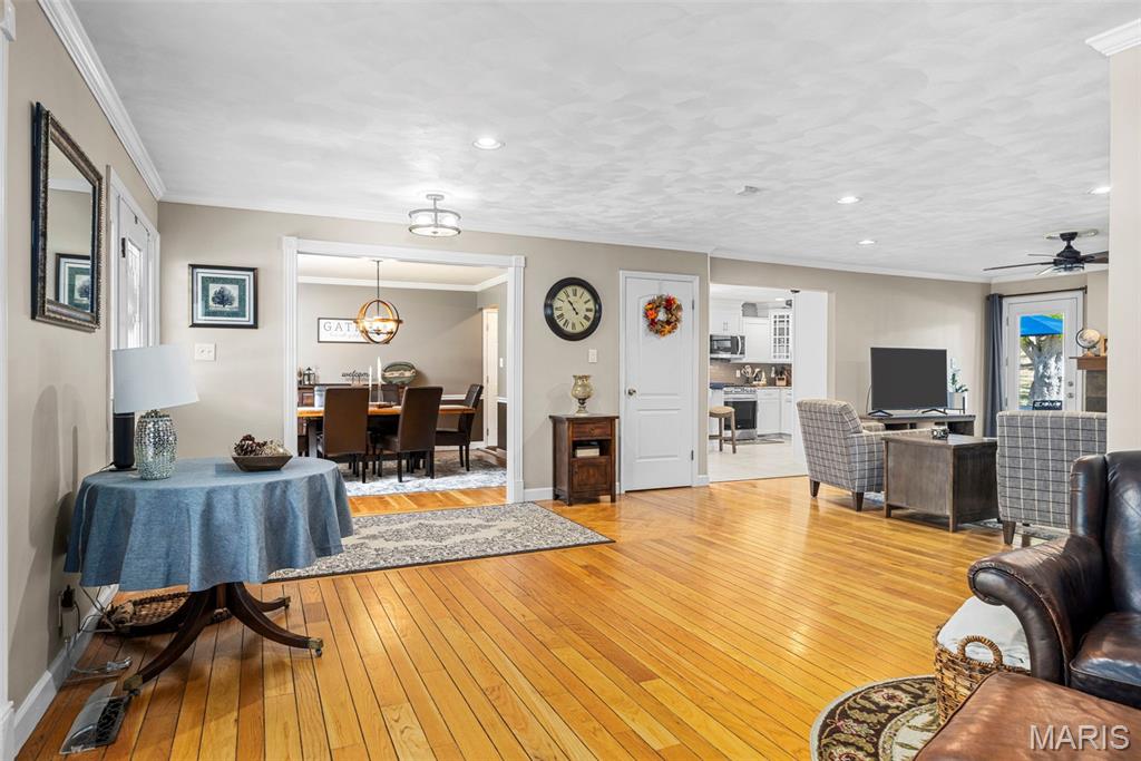 280 Portico Drive Property Photo 9