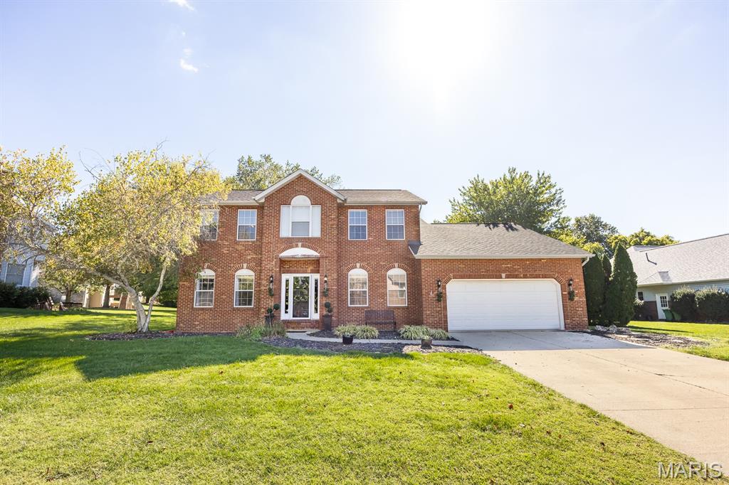 710 Victoria Lane Property Photo 1