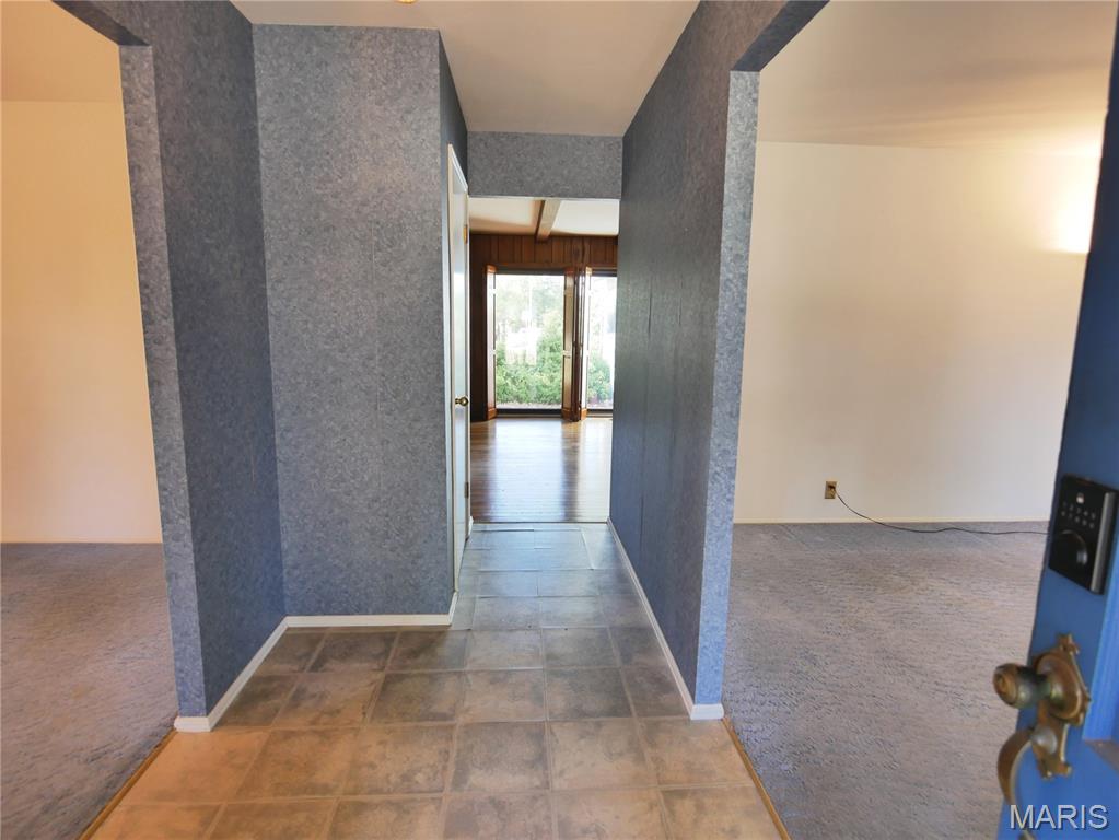 644 Shadow Rock Drive Property Photo 10