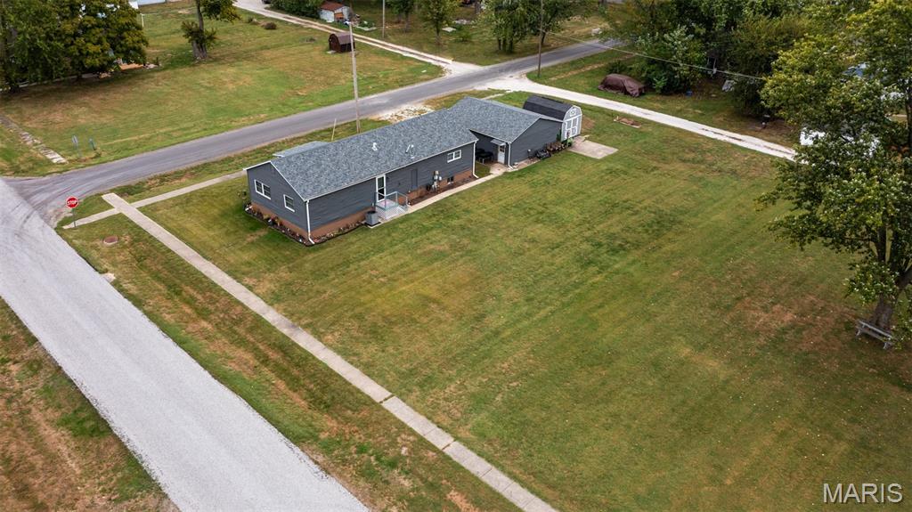 210 Fulton Street Property Photo 9