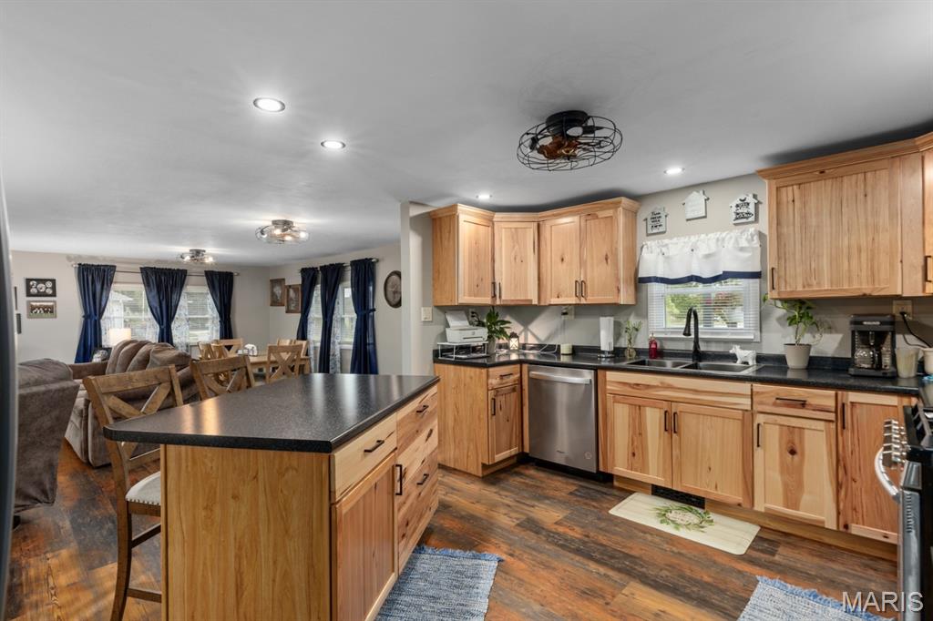 210 Fulton Street Property Photo 15