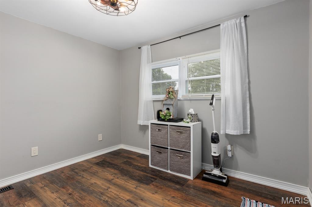 210 Fulton Street Property Photo 28