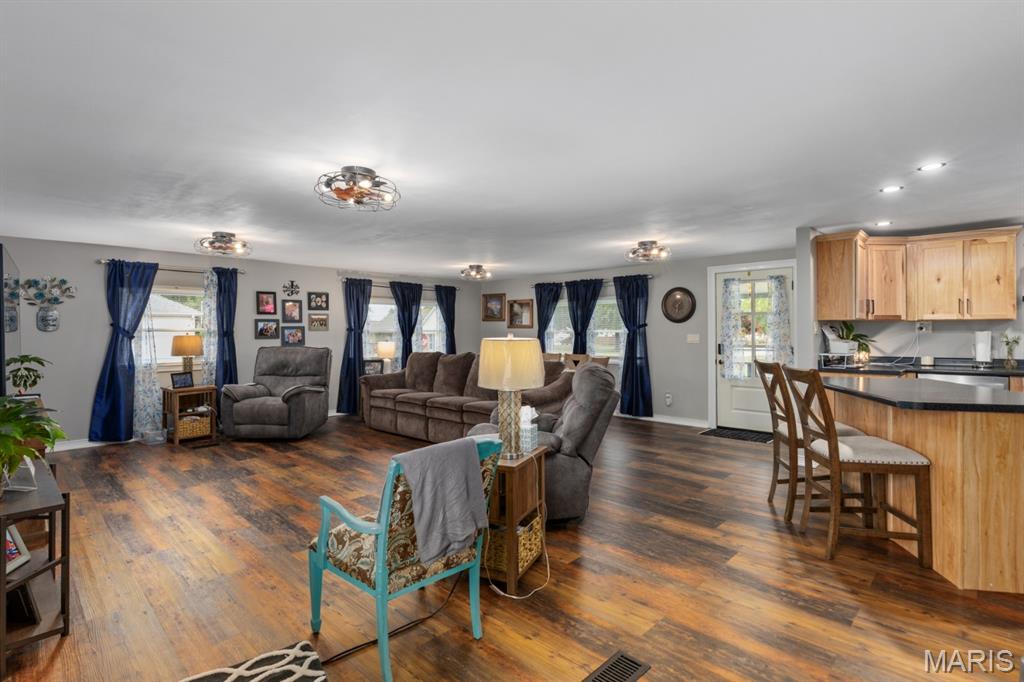 210 Fulton Street Property Photo 30