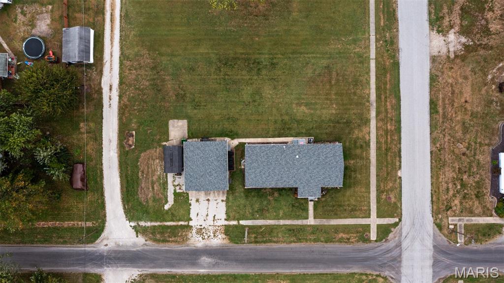 210 Fulton Street Property Photo 31