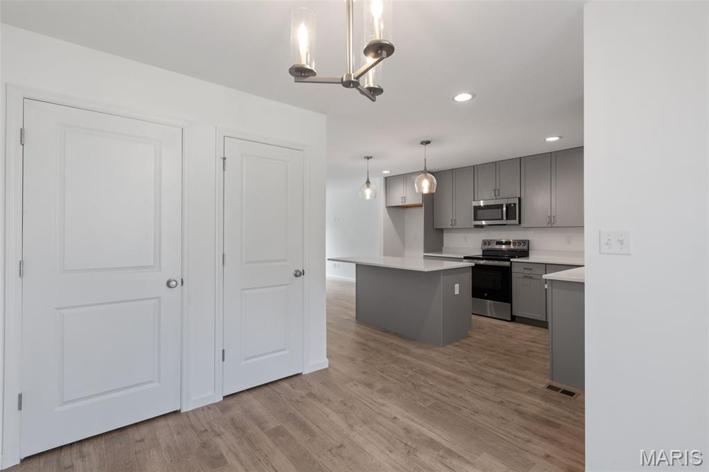 401 Sunset Hollow Drive Property Photo 6