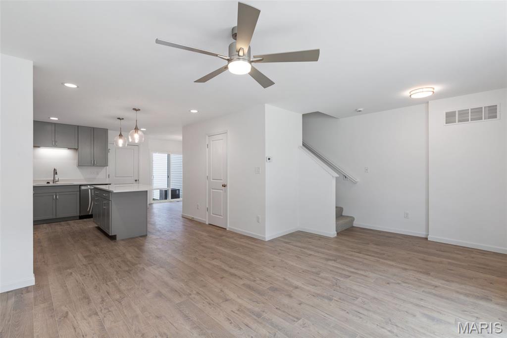 401 Sunset Hollow Drive Property Photo 14