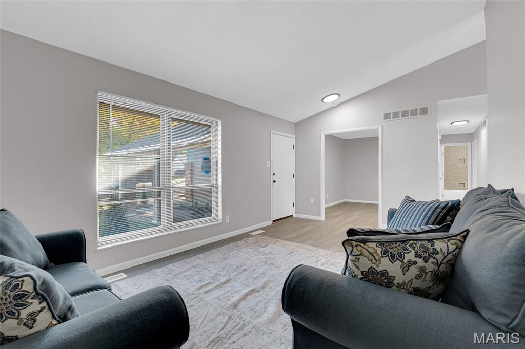 12455 Jerries Lane Property Photo 4