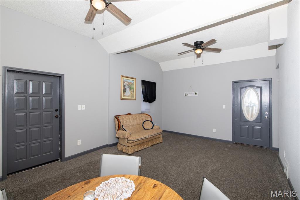 503 N 3rd Street Property Photo 6