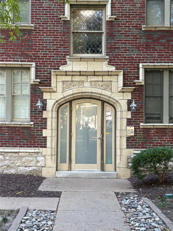 4228 Mcpherson Avenue 113 Property Photo 1