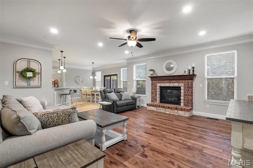 218 Redmond Pines Drive Property Photo 10