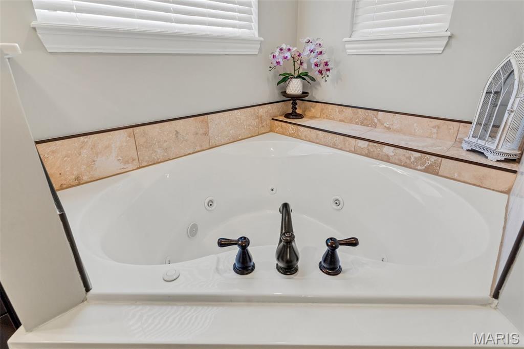 218 Redmond Pines Drive Property Photo 21