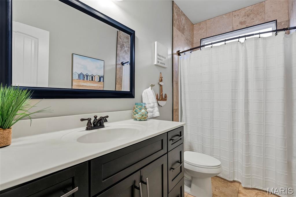 218 Redmond Pines Drive Property Photo 27