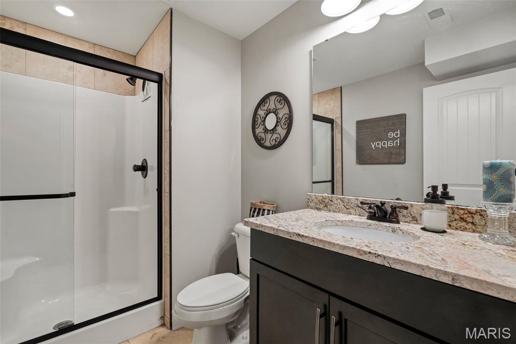 218 Redmond Pines Drive Property Photo 31