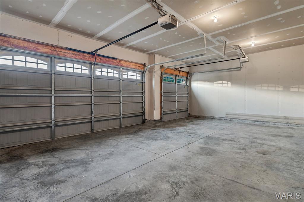 218 Redmond Pines Drive Property Photo 34