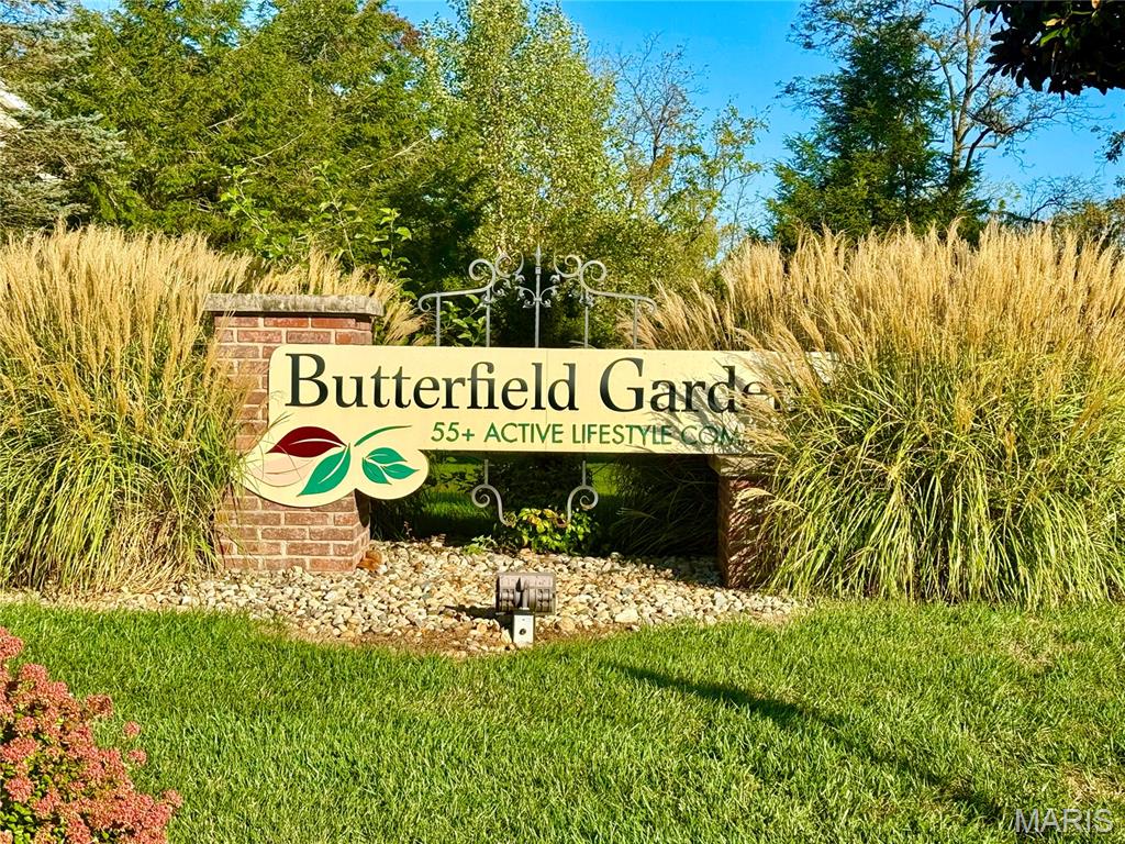 75 Butterfield Drive Property Photo 1